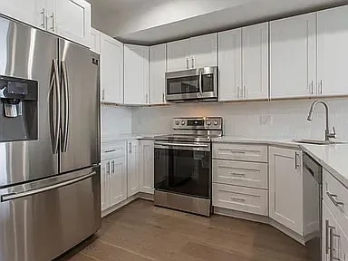 Primary Photo - 426 W Norris St