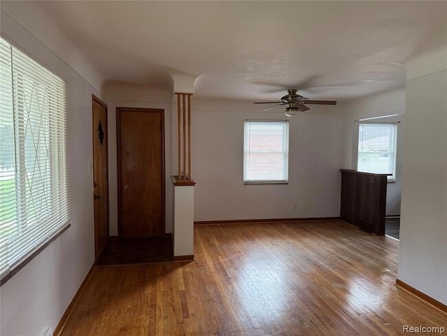Building Photo - 29213 Ruthdale St