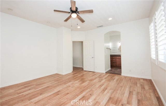 Building Photo - 108 Las Flores