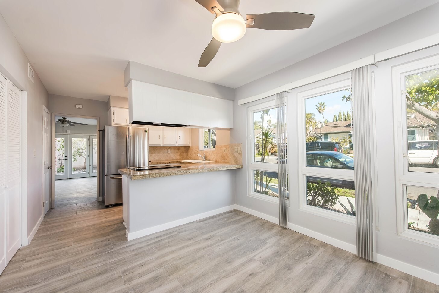 Building Photo - 4710 E Shaw St