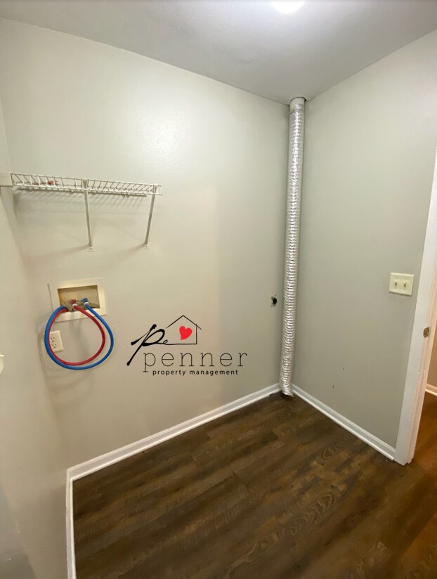 Building Photo - 409 E Benning St