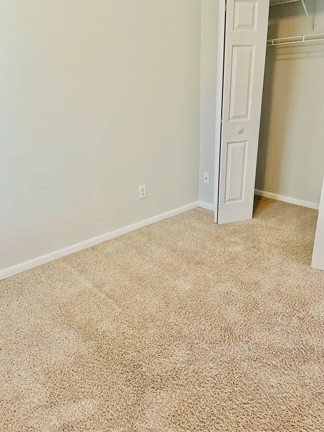 Building Photo - Coming Soon! Lovely 3 Bedroom Spacious 2 S...