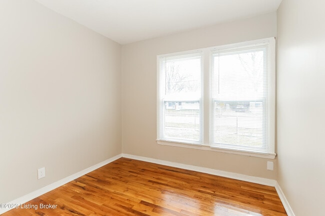 Building Photo - 3752 Penway Ave