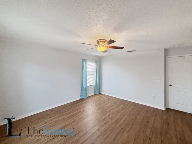 Building Photo - 11174 Savannah Landing Cir