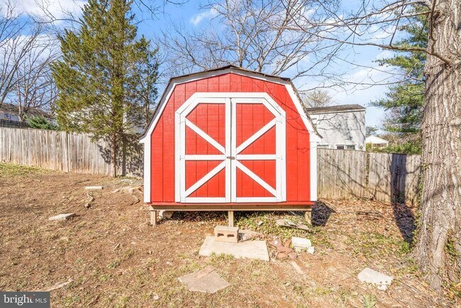 Building Photo - 9356 Birchwood Ct