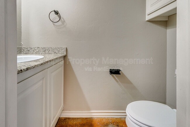 Building Photo - 14991 1st St