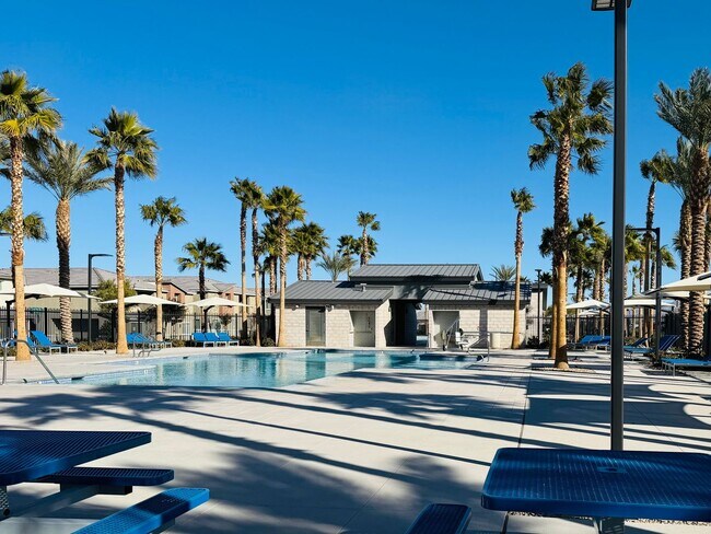 Building Photo - Semi-Furnished 3-bedroom, 2.5-bath townhouse For Rent