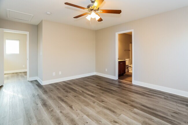 Building Photo - 8433 Warthen Meadows St