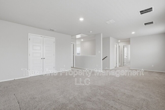 Building Photo - 3434 Hacienda Wy