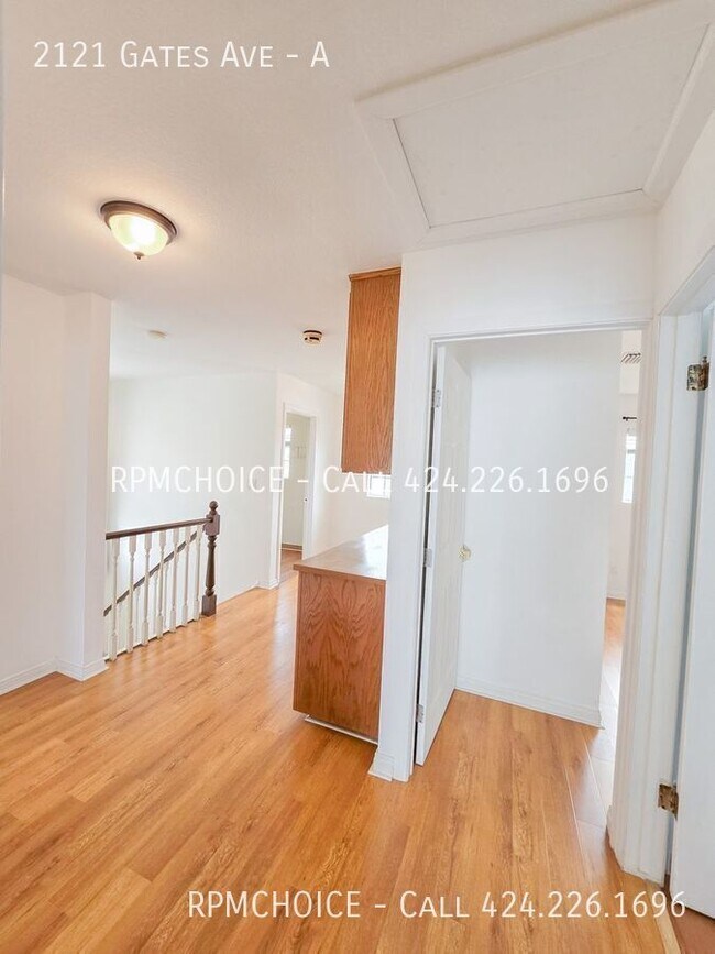 Building Photo - 2121 Gates Ave