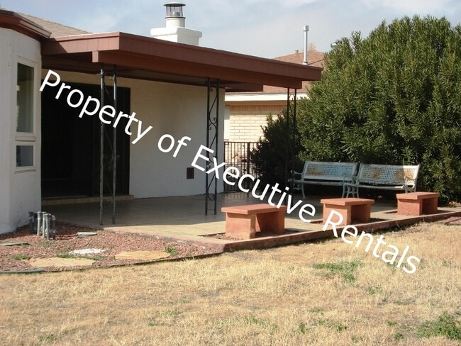 Building Photo - 1669 Regal Ridge St