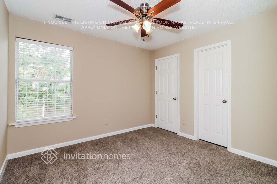 Building Photo - 1471 Chapel Hill Ln SW