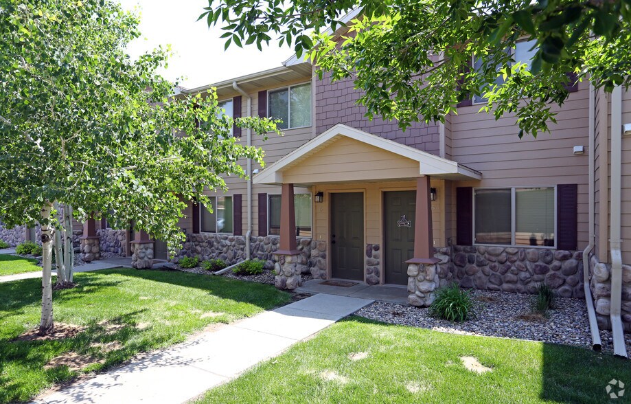 Boulder Creek Townhomes 7601 W Boulder Creek Pl Sioux Falls SD 57106