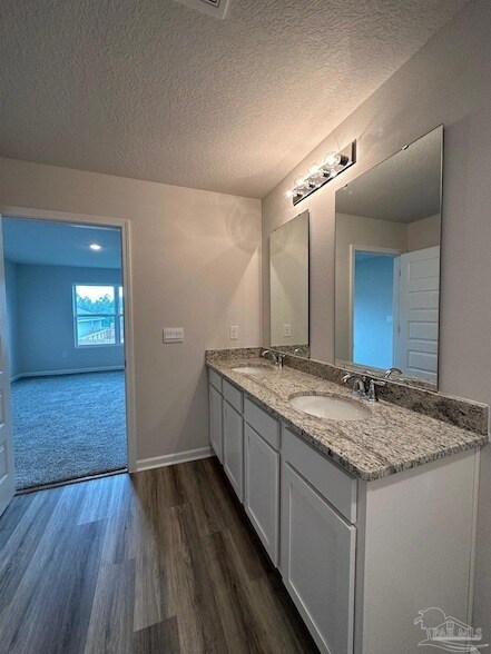 Building Photo - 4378 Redbay Ct