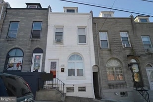 Building Photo - 1314 Green St