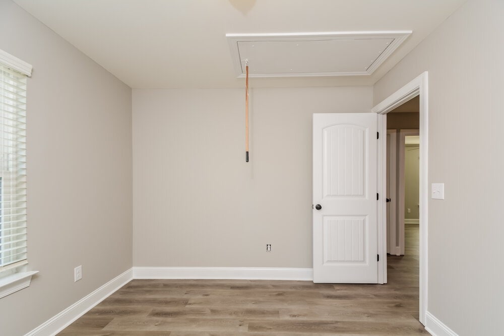 Building Photo - 169 Combine Trl