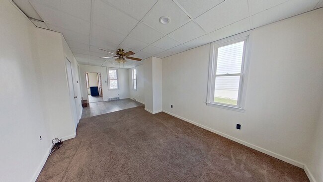 Building Photo - Spacious Duplex in Red Lion Township