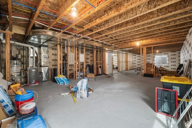 Building Photo - 13099 Twisted Oaks Dr