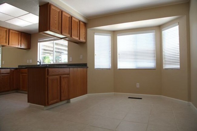 Building Photo - 2308 Wildwood Ct