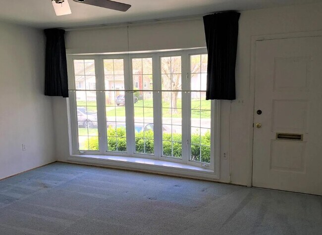 Building Photo - 4608 Tallahassee Ave
