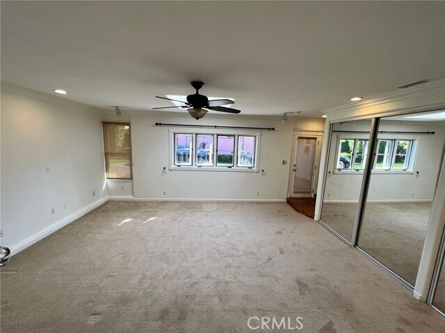 Building Photo - 342 Camino de las Colinas
