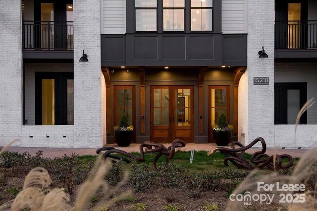 Building Photo - 14011 Bespoke Rd