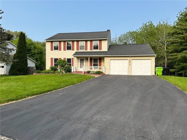 Building Photo - 6846 Crystalwood Dr