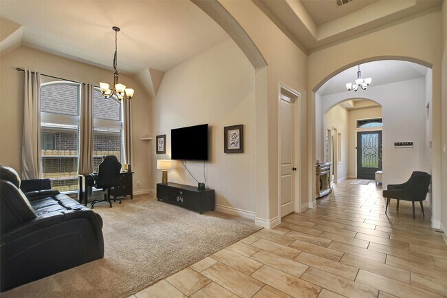 Building Photo - 10710 Balivcar Ct