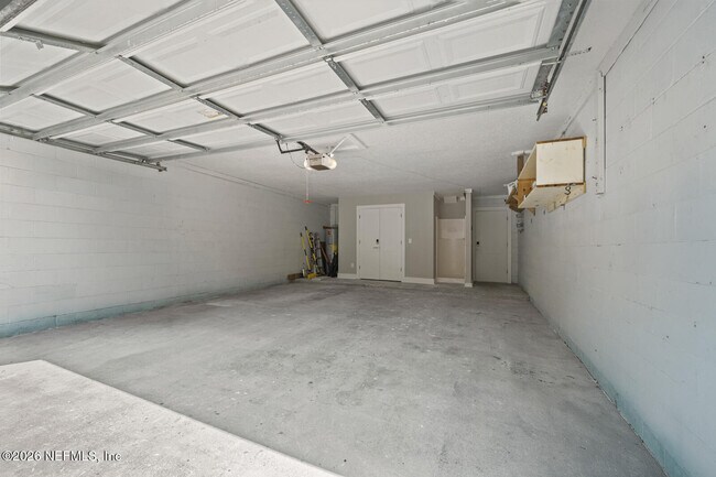 Building Photo - 2107 2nd St S