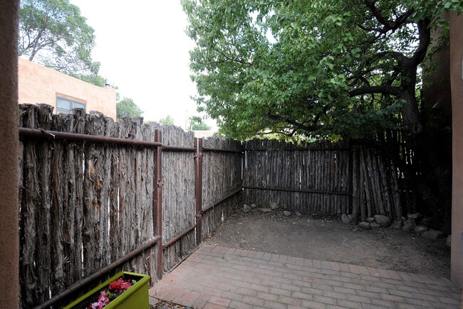 Building Photo - 245/247 Casados St