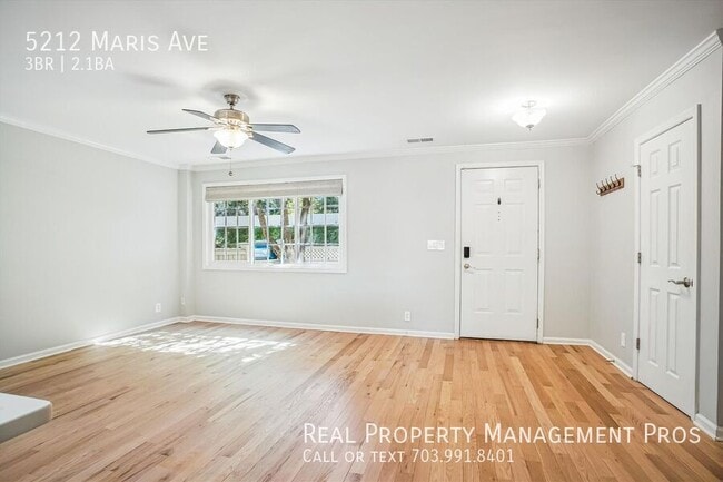 Building Photo - 5212 Maris Ave