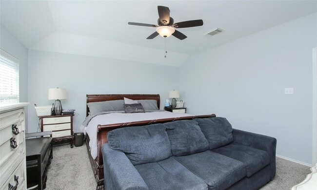 Building Photo - 6010 Ridgebriar Ln