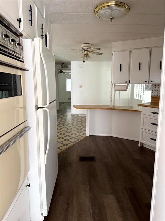 Building Photo - 3221 SE 39th Ave