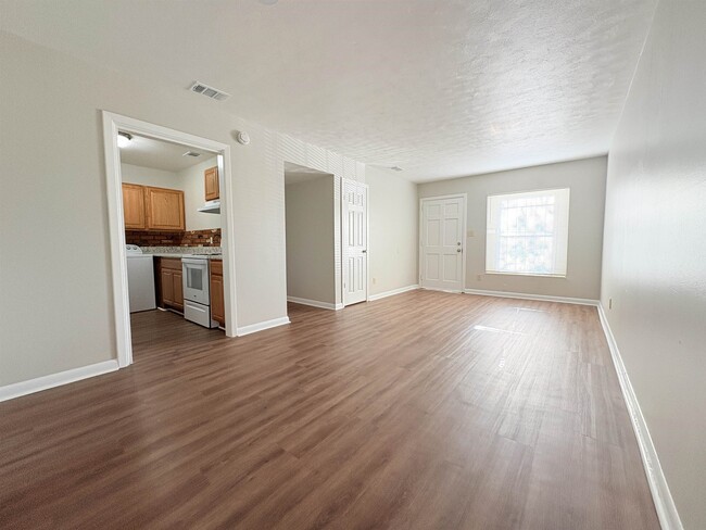 Building Photo - 3109 Garfield St