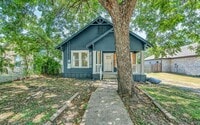 Building Photo - 909 N 10th St