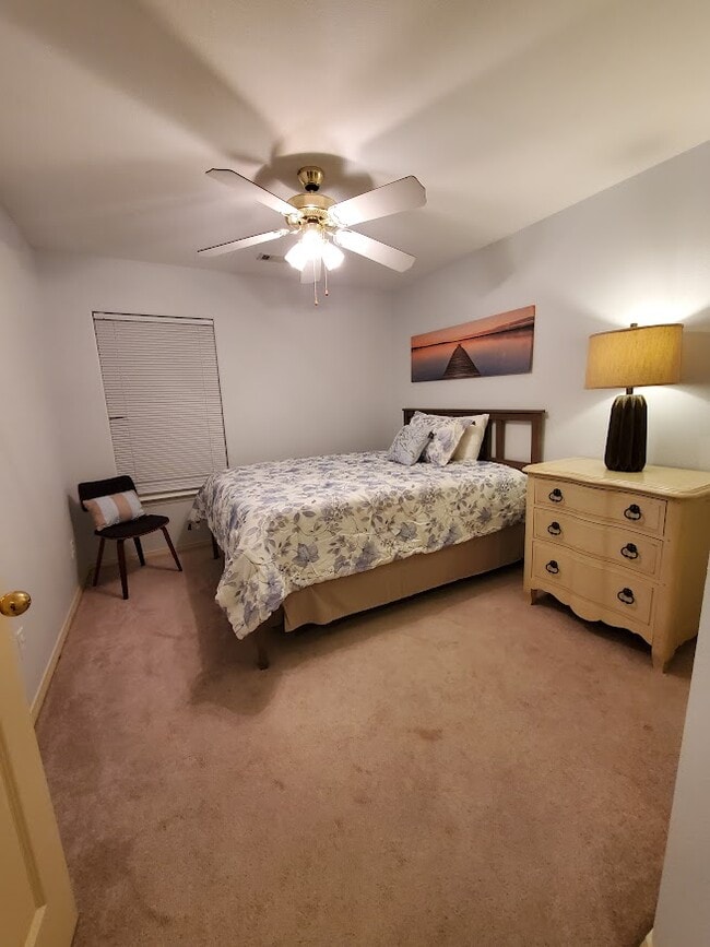 Building Photo - 4102 SW Chapelstone Ave