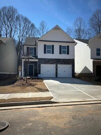 Building Photo - 58 Parkwood Dr