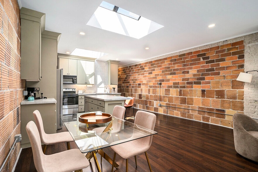 Building Photo - 110 Washington Ave