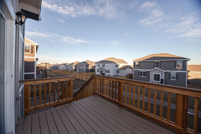 Building Photo - Spacious 4-Bedroom Home with 3-Car Garage & Walk-Out Basement | Prime Living Opportunity