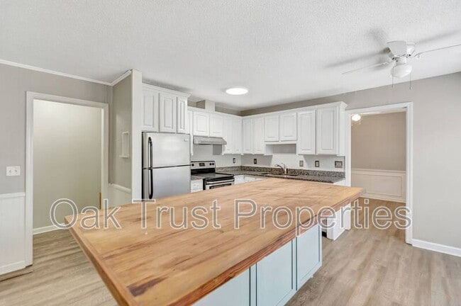 Building Photo - 2492 Pintail Dr