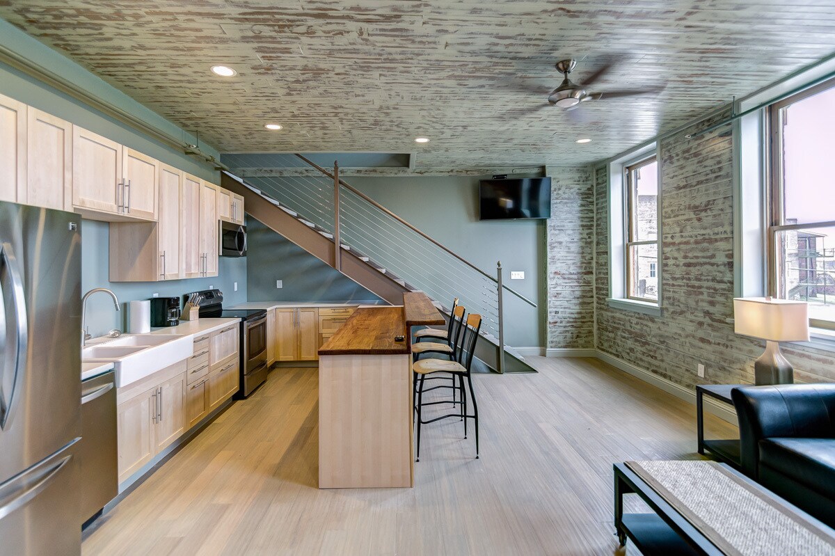 Building Photo - 1117 Washington St