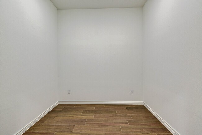 Building Photo - 7226 Yarrow Blossom Ct