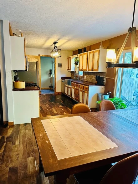 Building Photo - 2943 N Reynolds Rd