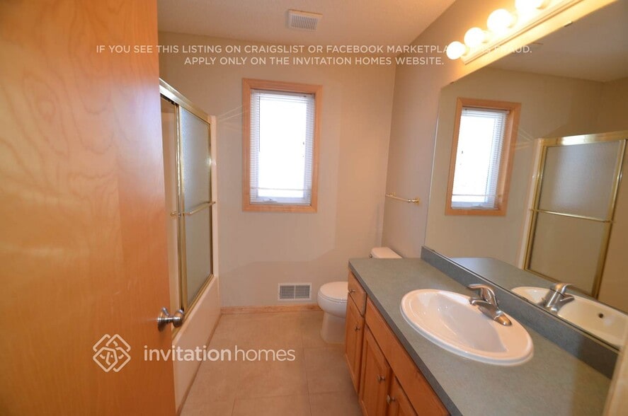 Building Photo - 16128 Harmony Path