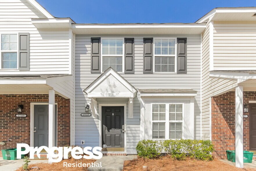 Building Photo - 17113 Greenlawn Hills Ct