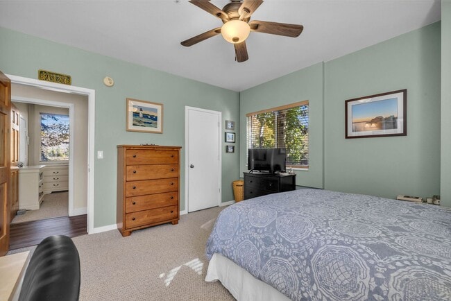 Building Photo - 2 Bed Pinecreek Condo with garage