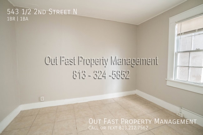 Building Photo - 543 2nd St N