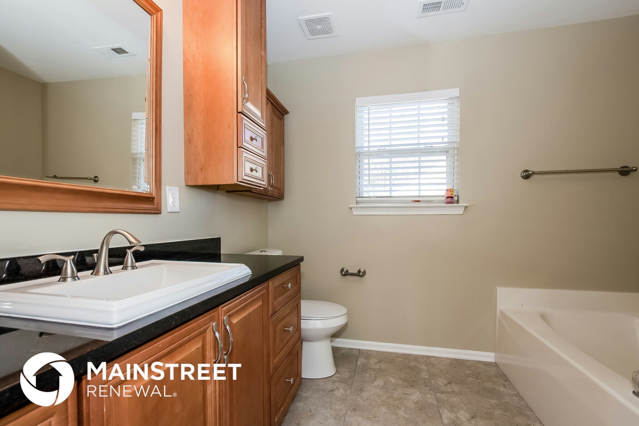 Building Photo - 6209 Forest Pond Dr