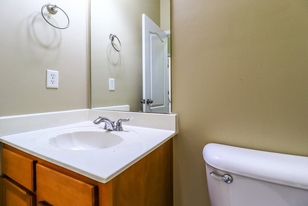 Building Photo - 10203 Sterling Ridge Dr