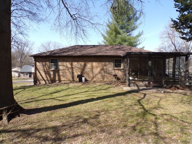 Building Photo - Nice 3 Bed 2 Bath House In SW Columbia!